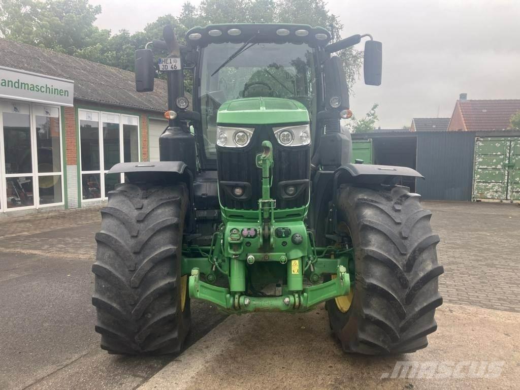 John Deere 6250R Traktoriai