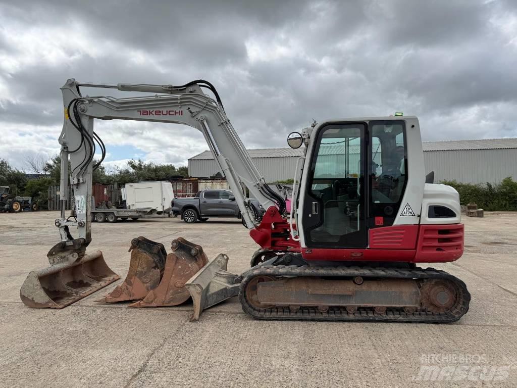 Takeuchi TB 290 Vidutinės galios ekskavatoriai 7-12 t