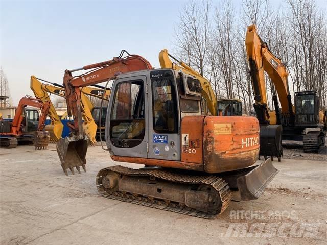 Hitachi EX60-5 Vikšriniai ekskavatoriai