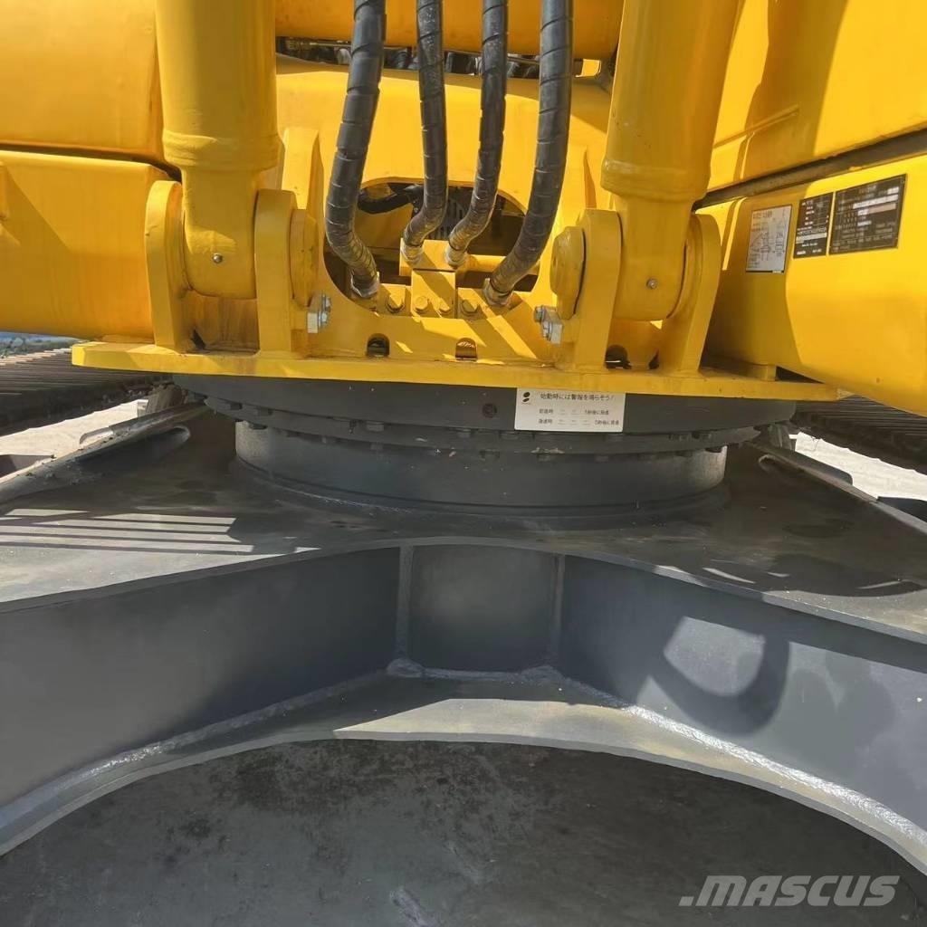 Komatsu PC 130-7 Vikšriniai ekskavatoriai