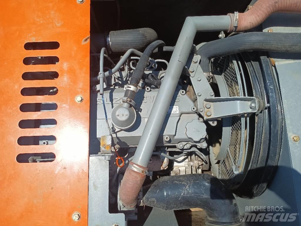 Hitachi ZX 210 Atliekų / pramoniniai krautuvai