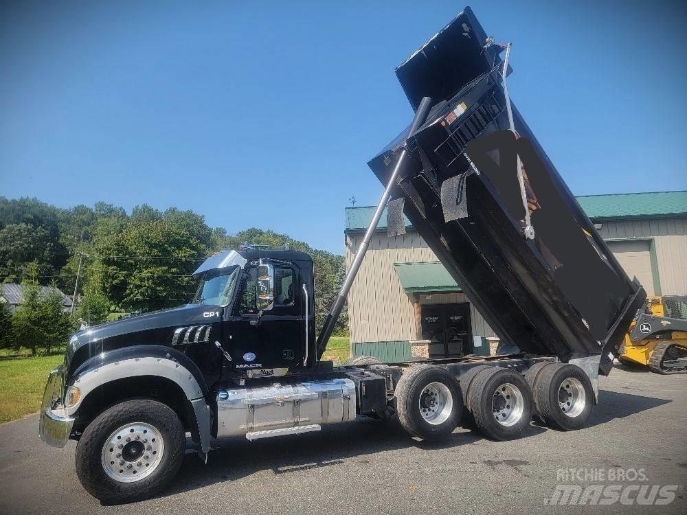 Mack Granite GU 713 Savivarčių priekabų vilkikai