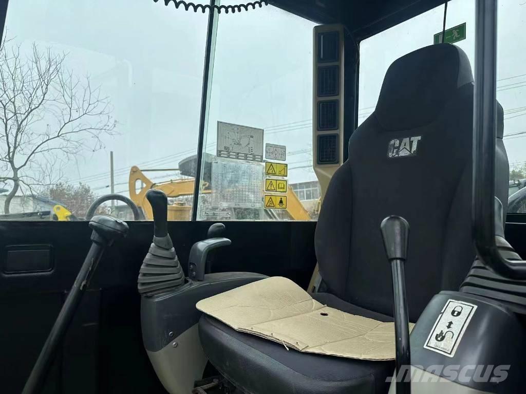CAT 306D Vikšriniai ekskavatoriai