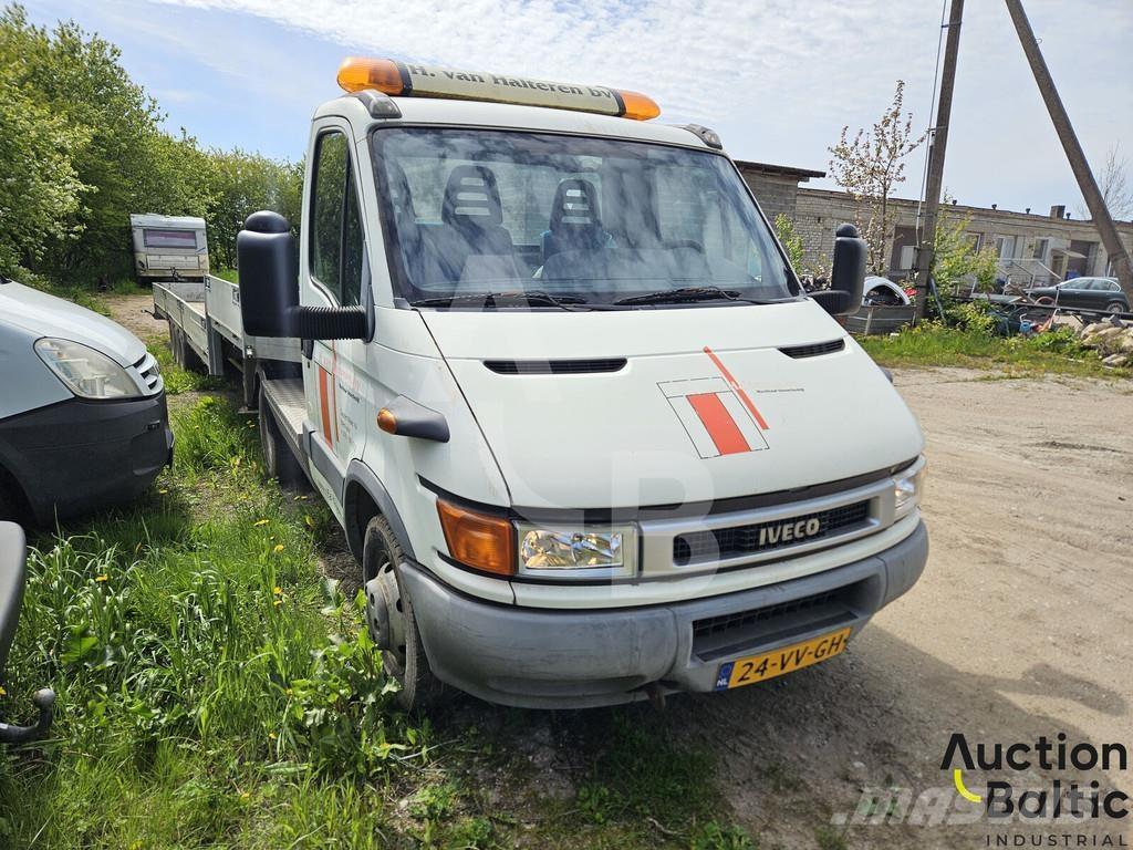 Iveco 40 C Naudoti vilkikai