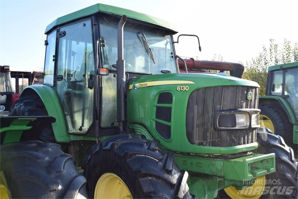 John Deere 6130 Traktoriai
