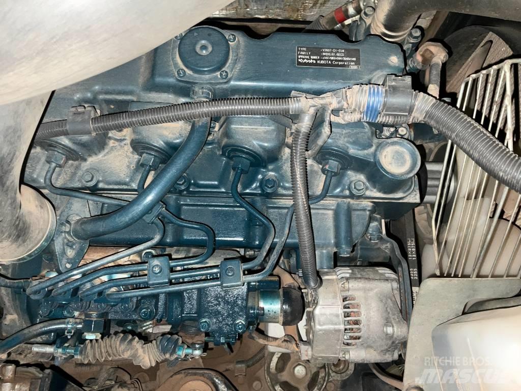Kubota R 065 Naudoti ratiniai krautuvai