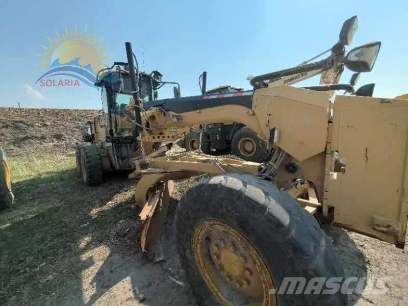 CAT 140 M Greideriai