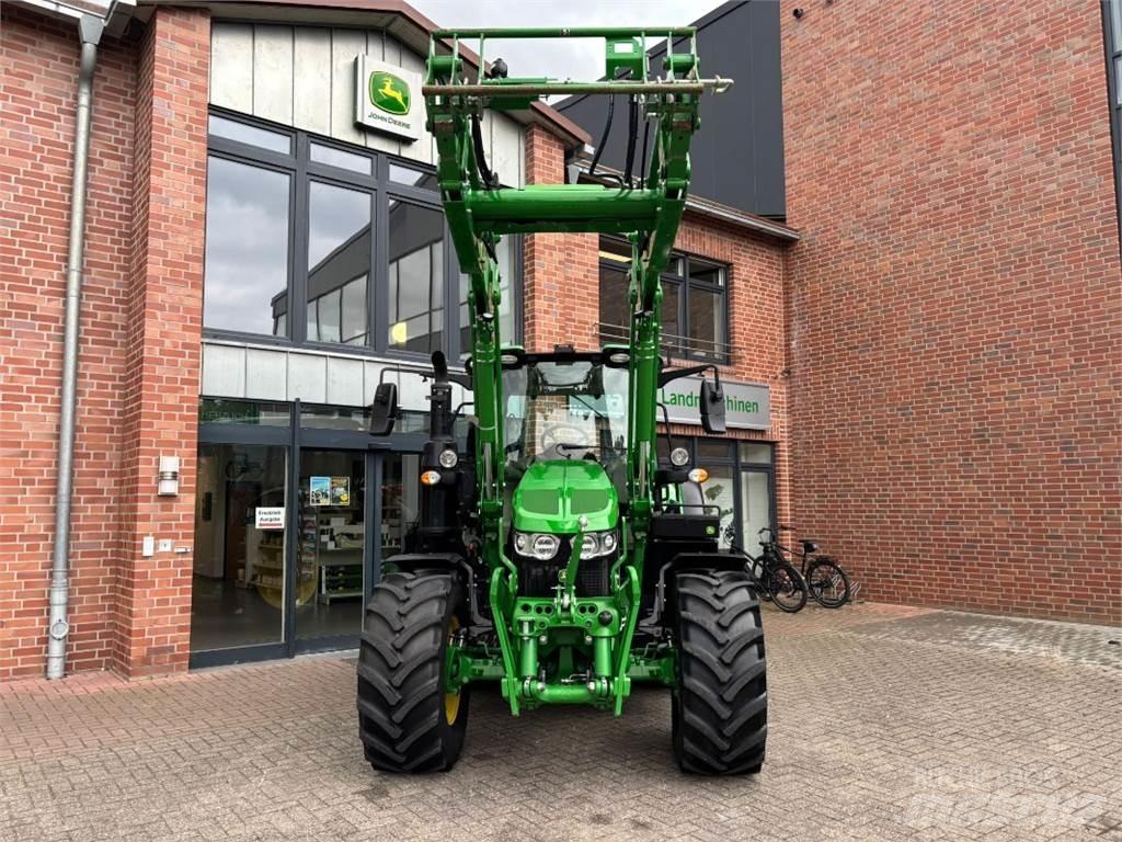 John Deere 6120M Traktoriai