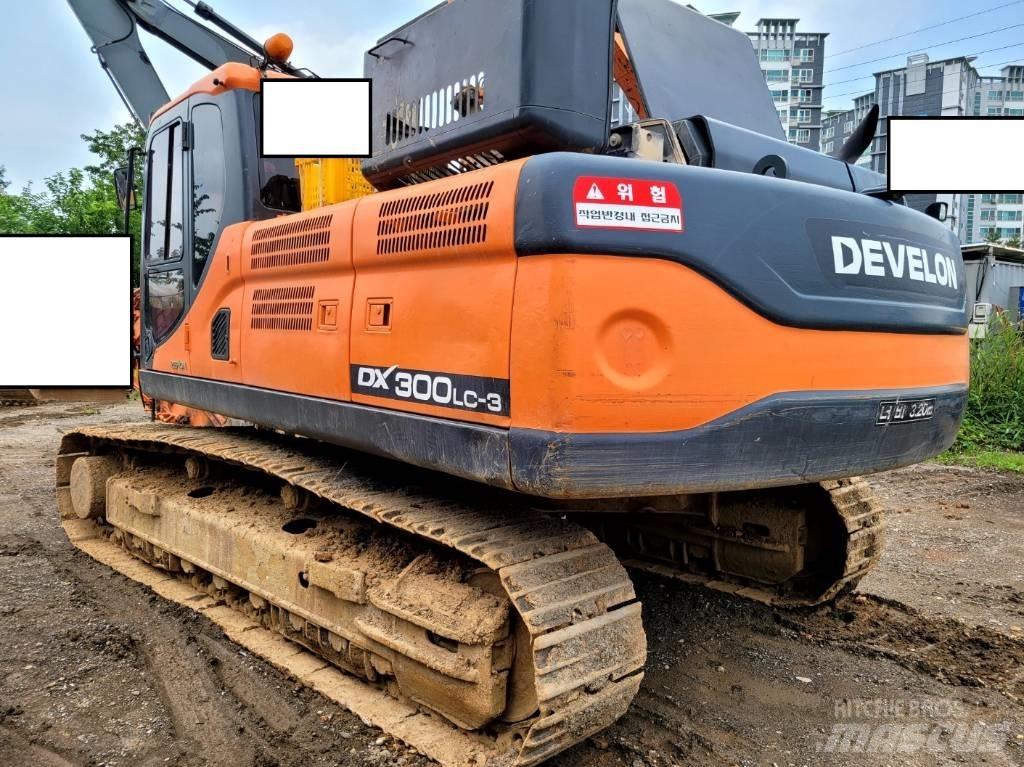 Doosan DX 300 LCA Vikšriniai ekskavatoriai