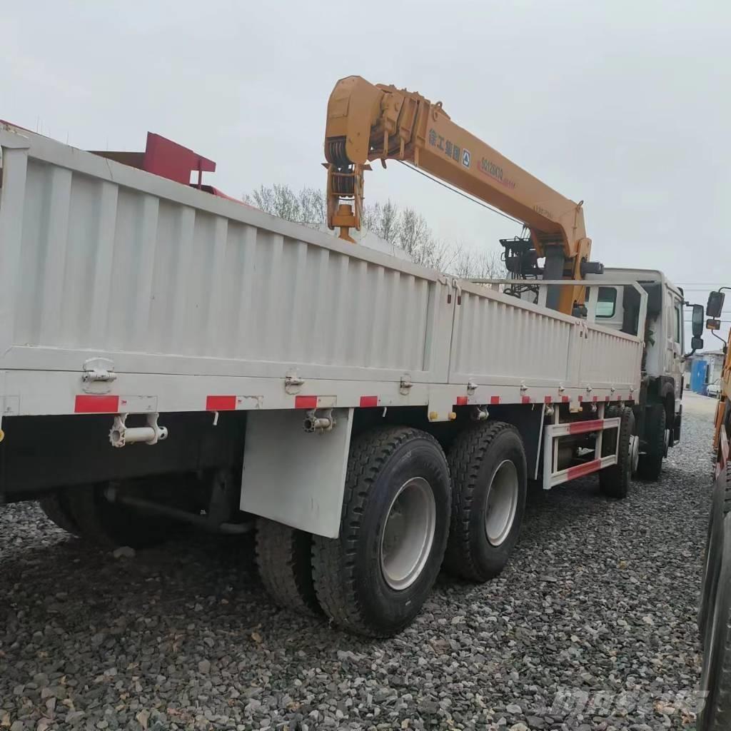 Howo 8*4 371 Savivarčių priekabų vilkikai