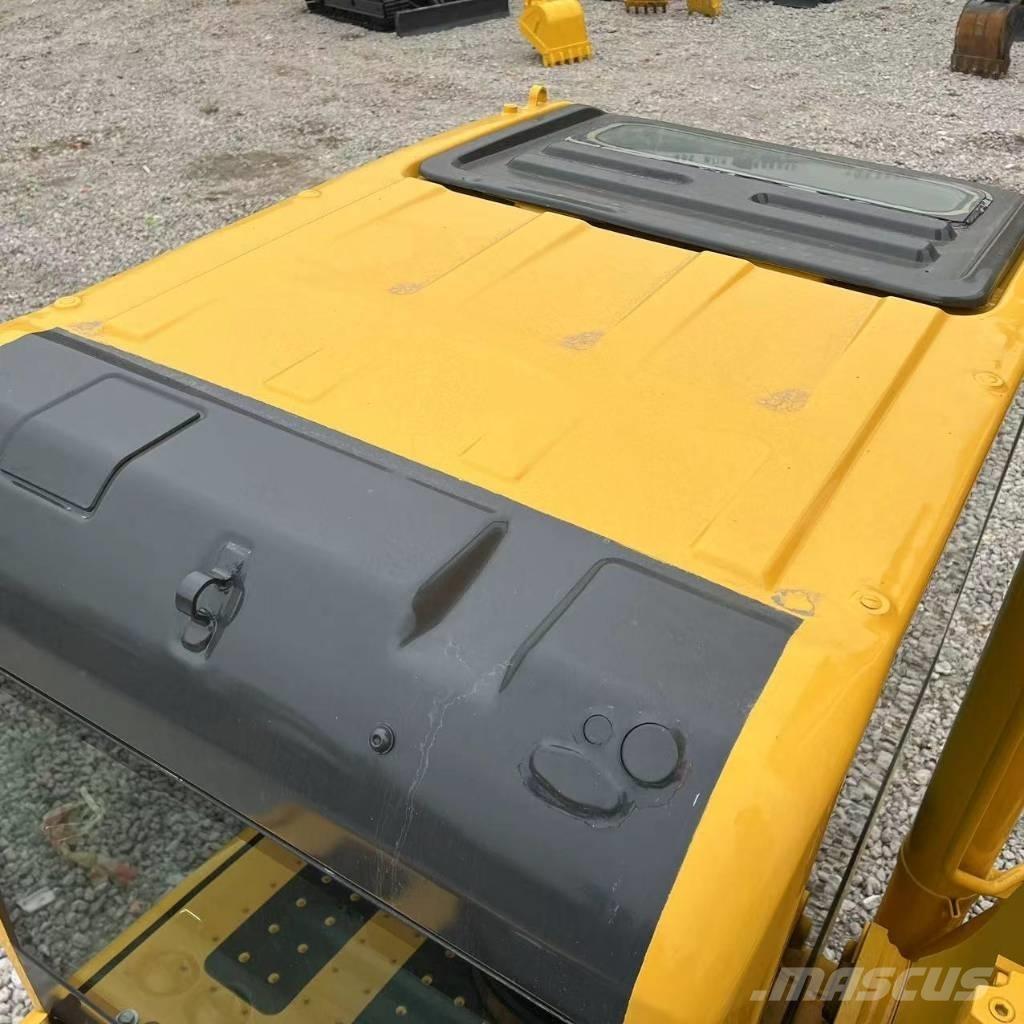 Komatsu PC 240 Vikšriniai ekskavatoriai