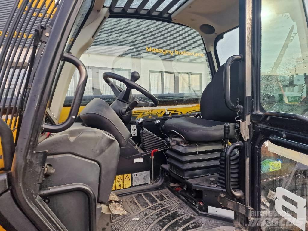 JCB 535-140 Teleskopiniai krautuvai