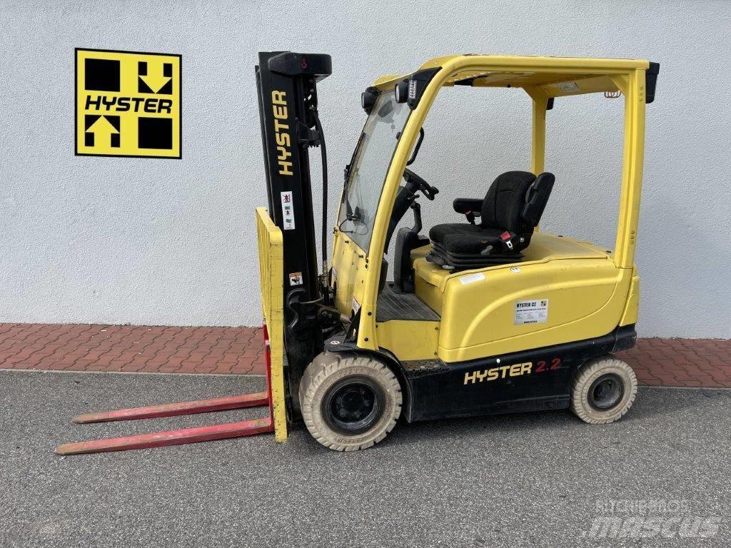 Hyster J2.2XN Elektriniai šakiniai krautuvai