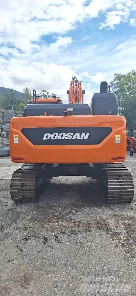 Doosan DX 225 LC-7 Vikšriniai ekskavatoriai