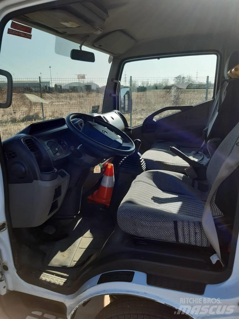 Topy 11 Ant vilkikų montuojamos kėlimo platformos
