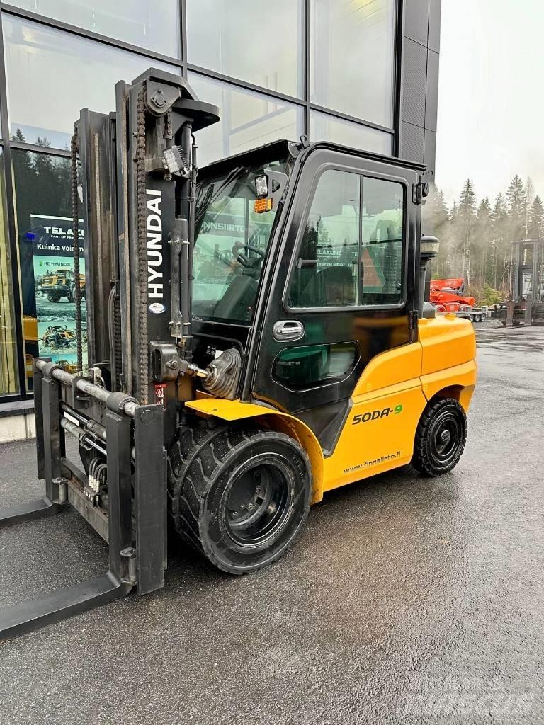 Hyundai 50DA-9 Dyzeliniai krautuvai