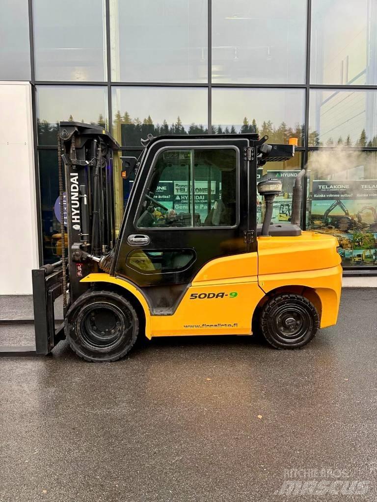 Hyundai 50DA-9 Dyzeliniai krautuvai
