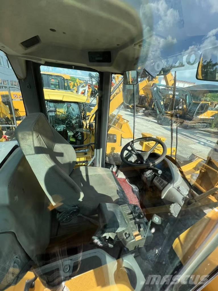 Volvo L 105 Naudoti ratiniai krautuvai