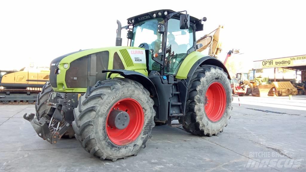 CLAAS Axion 920 Traktoriai