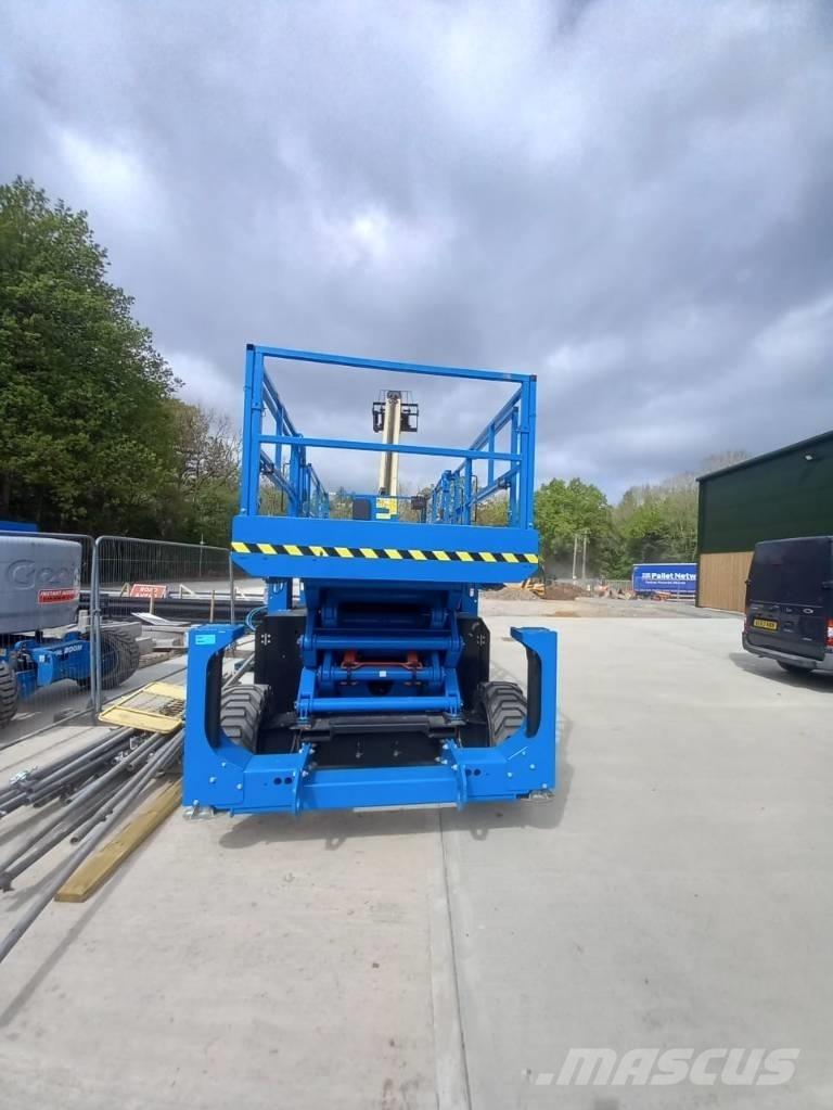 Genie GS 4390 RT Žirkliniai keltuvai