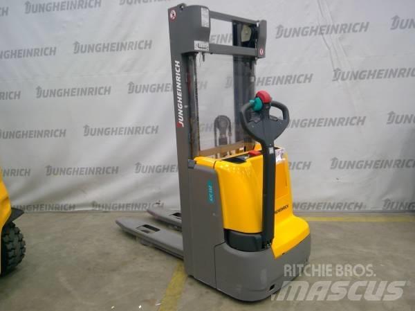 Jungheinrich EJC 112 Rankiniai vėžimėliai