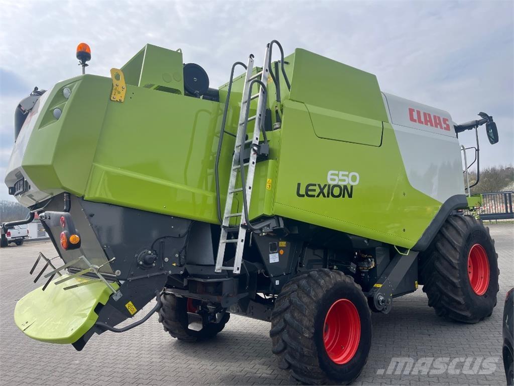 CLAAS Lexion 650 Derliaus nuėmimo kombainai