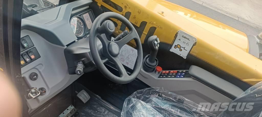 Gehl GCT 3-14+ Teleskopiniai krautuvai