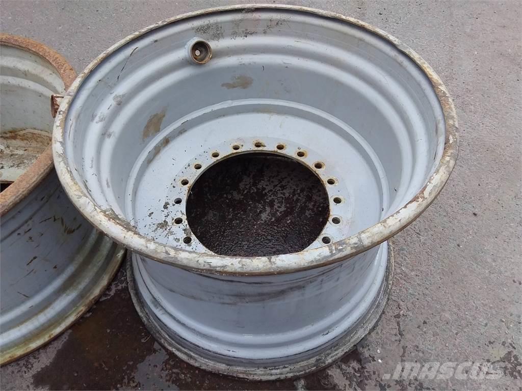 Komatsu 951 23x34 Padangos, ratai ir ratlankiai