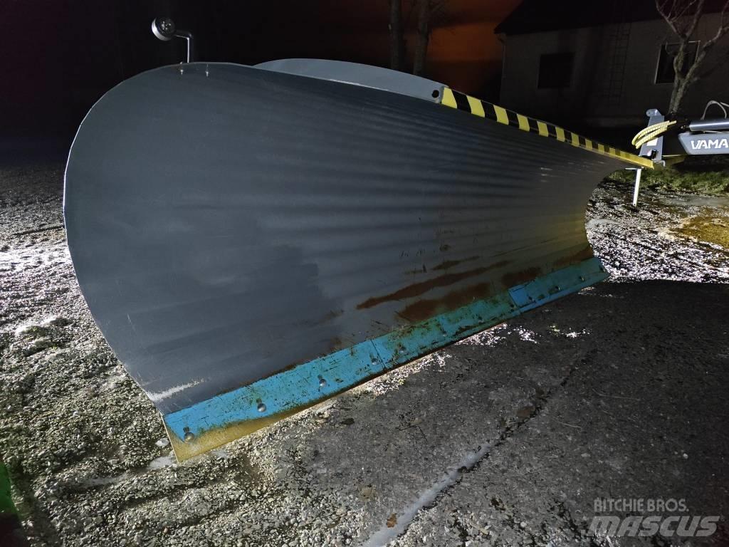 Snowek U320 alueaura Sniego peiliai ir valytuvai