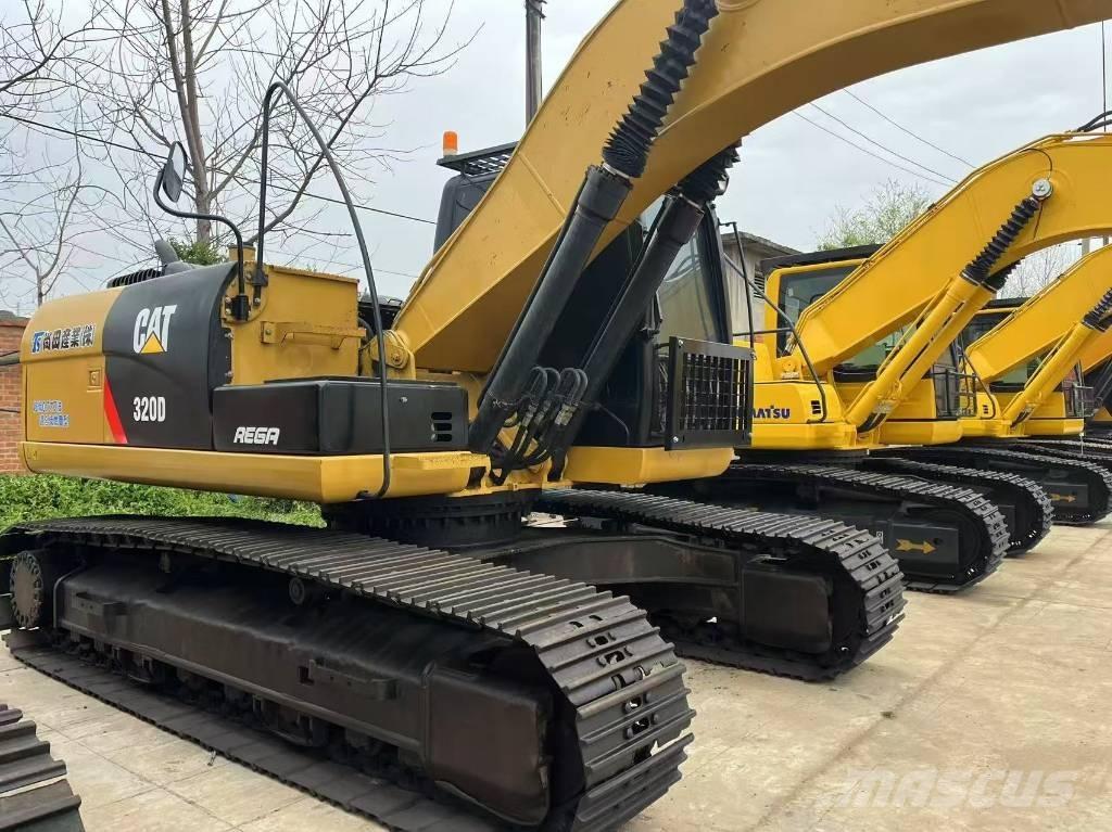 CAT 320 D Vikšriniai ekskavatoriai