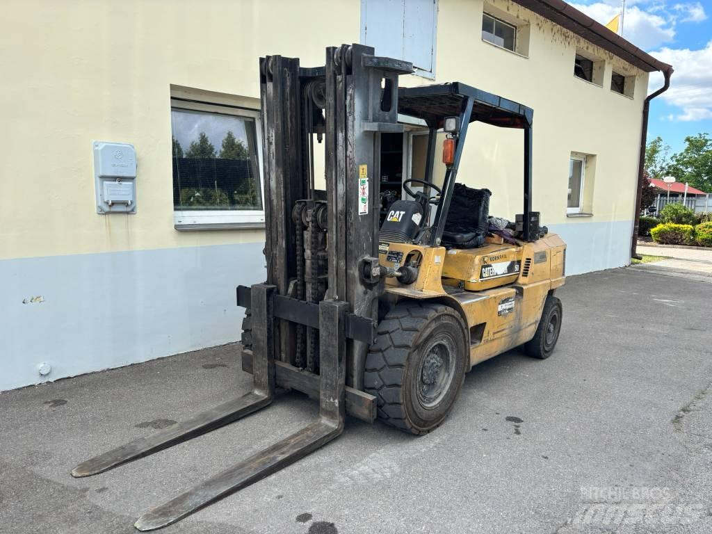 CAT DP50 Dyzeliniai krautuvai