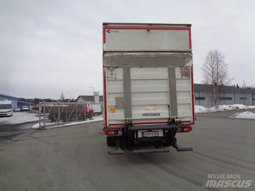Volvo FM 11 Sunkvežimiai su dengtu kėbulu