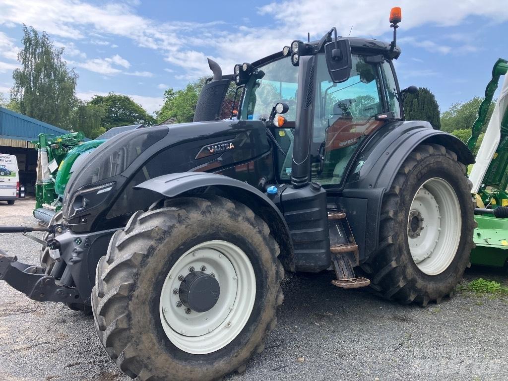 Valtra T 154 V Traktoriai