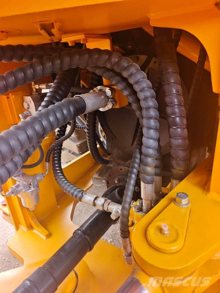 LiuGong 856 Naudoti ratiniai krautuvai