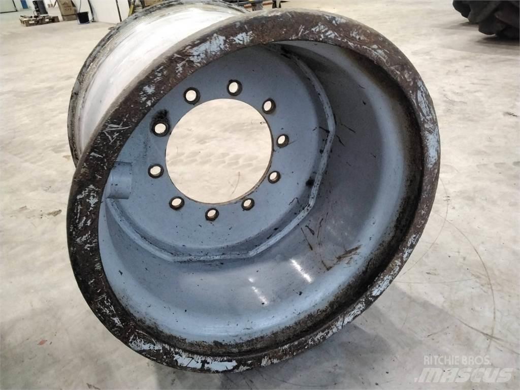 Valmet 890 20x26,5 Padangos, ratai ir ratlankiai