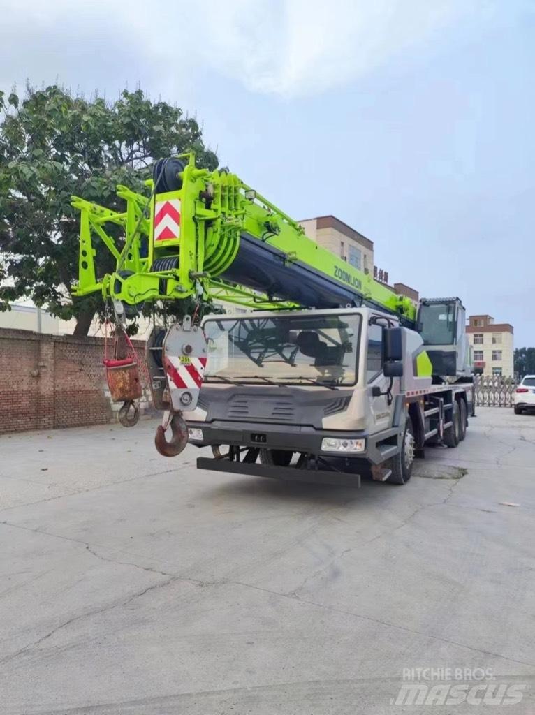 Zoomlion QY25H Visureigiai kranai