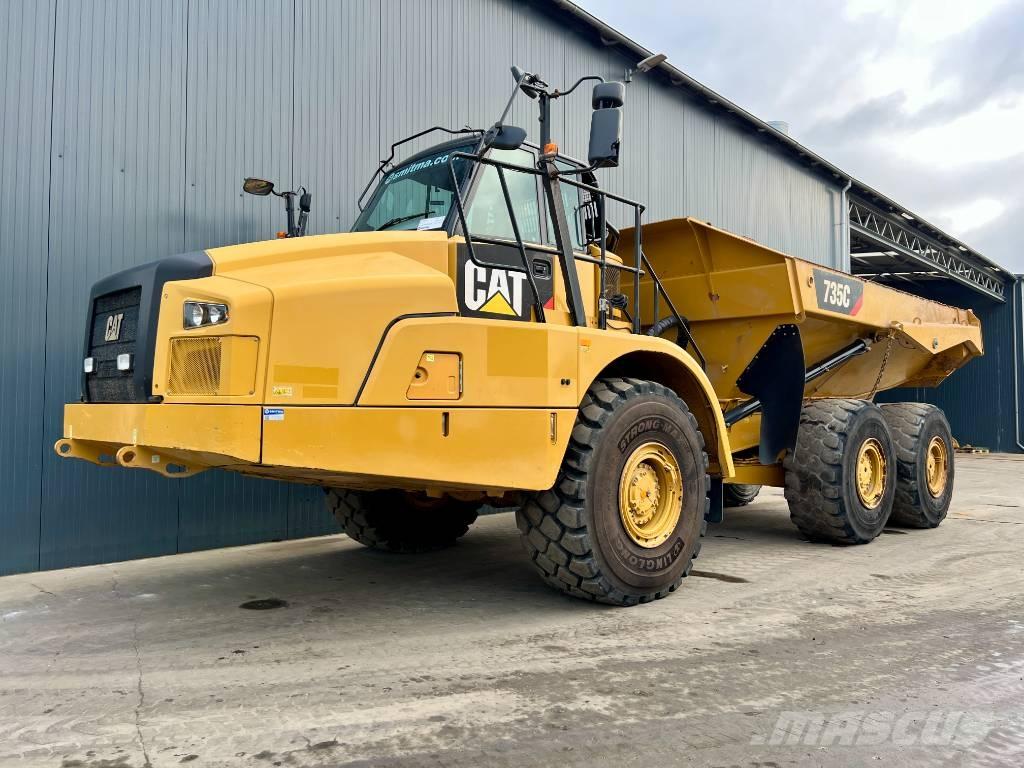 CAT 735C Karjeriniai savivarčiai