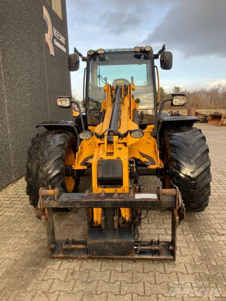 JCB TM 310 S Teleskopiniai krautuvai žemės ūkiui