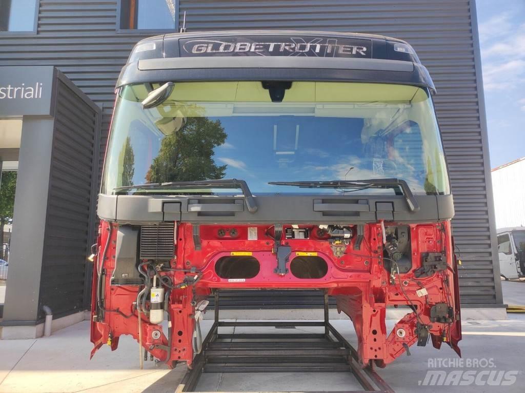 Volvo FH 4 L2 H3 Kabinos ir salonai
