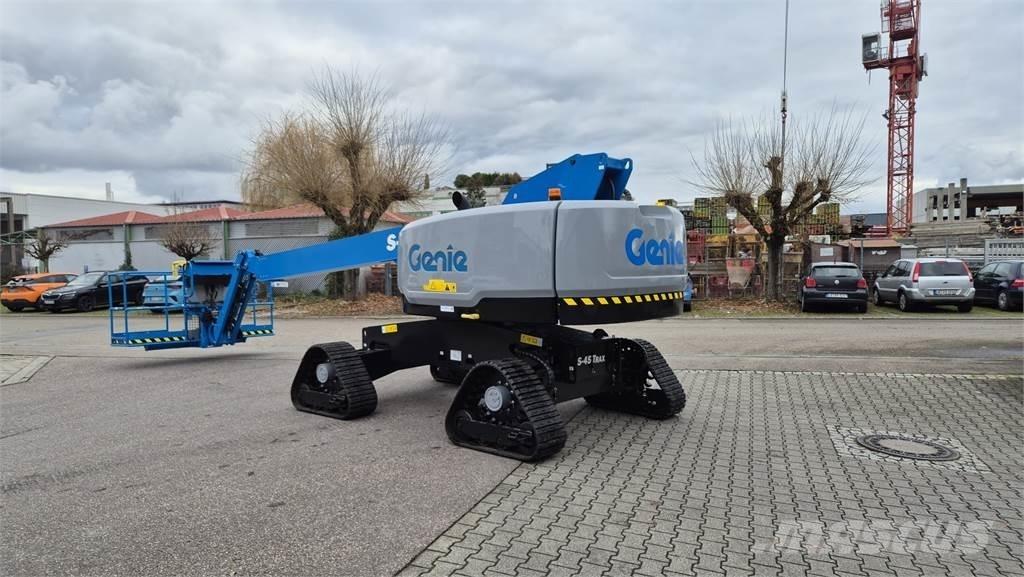 Genie S-45 TraX Alkūniniai keltuvai