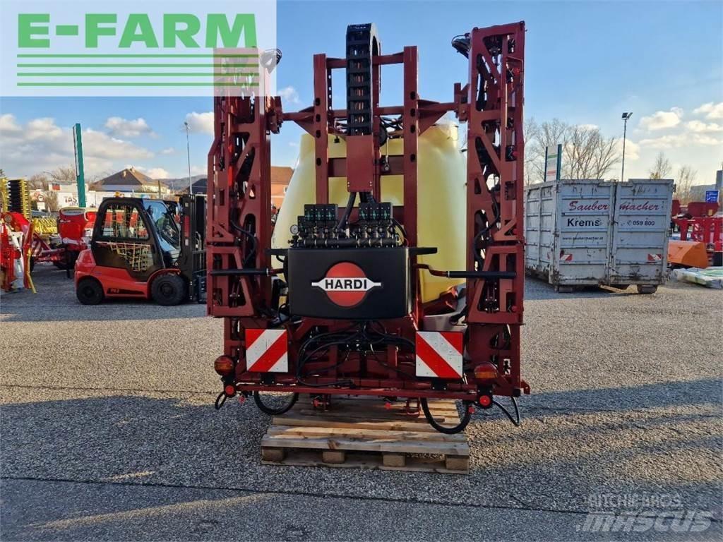 Hardi Mega 12 Prikabinami purkštuvai