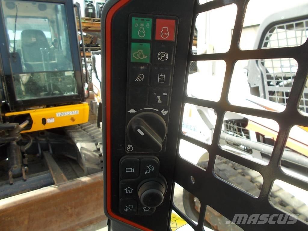 Bobcat T62 Krautuvai su šoniniu pasukimu