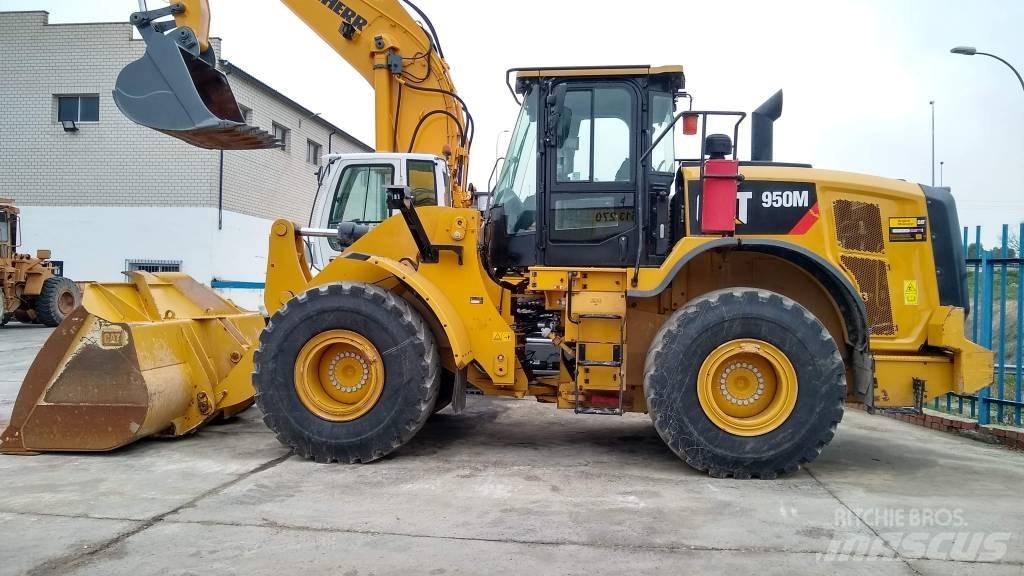CAT 950M Naudoti ratiniai krautuvai