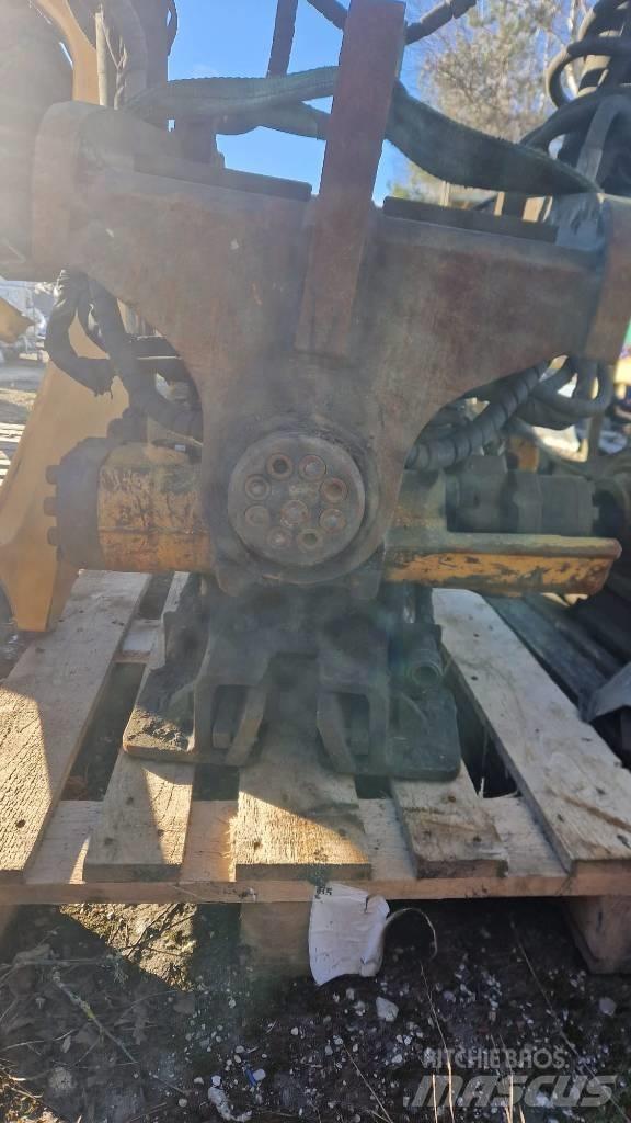 Engcon EC 226 Sukimo įrenginiai