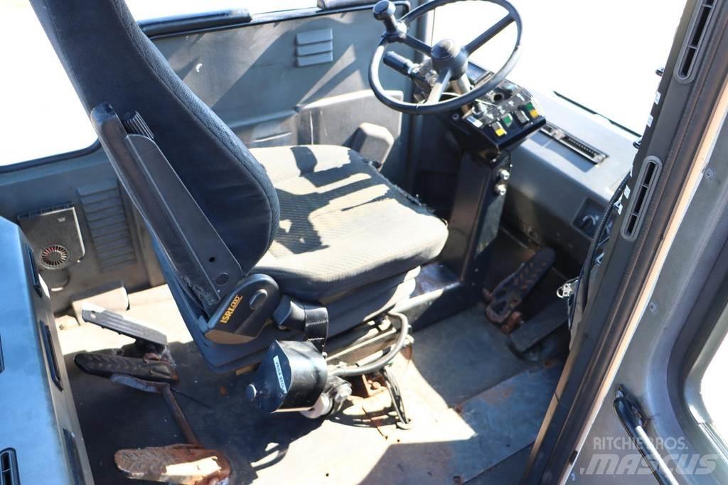 Kalmar TRX182A Naudoti terminalų vilkikai