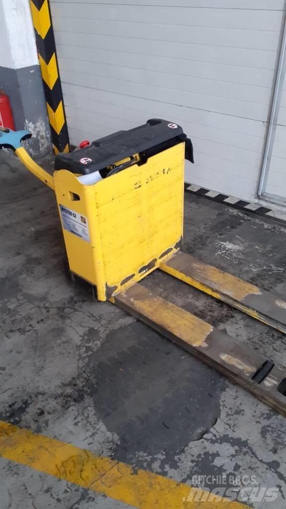 Hyster P 1.6 Mažų aukščių keltuvai