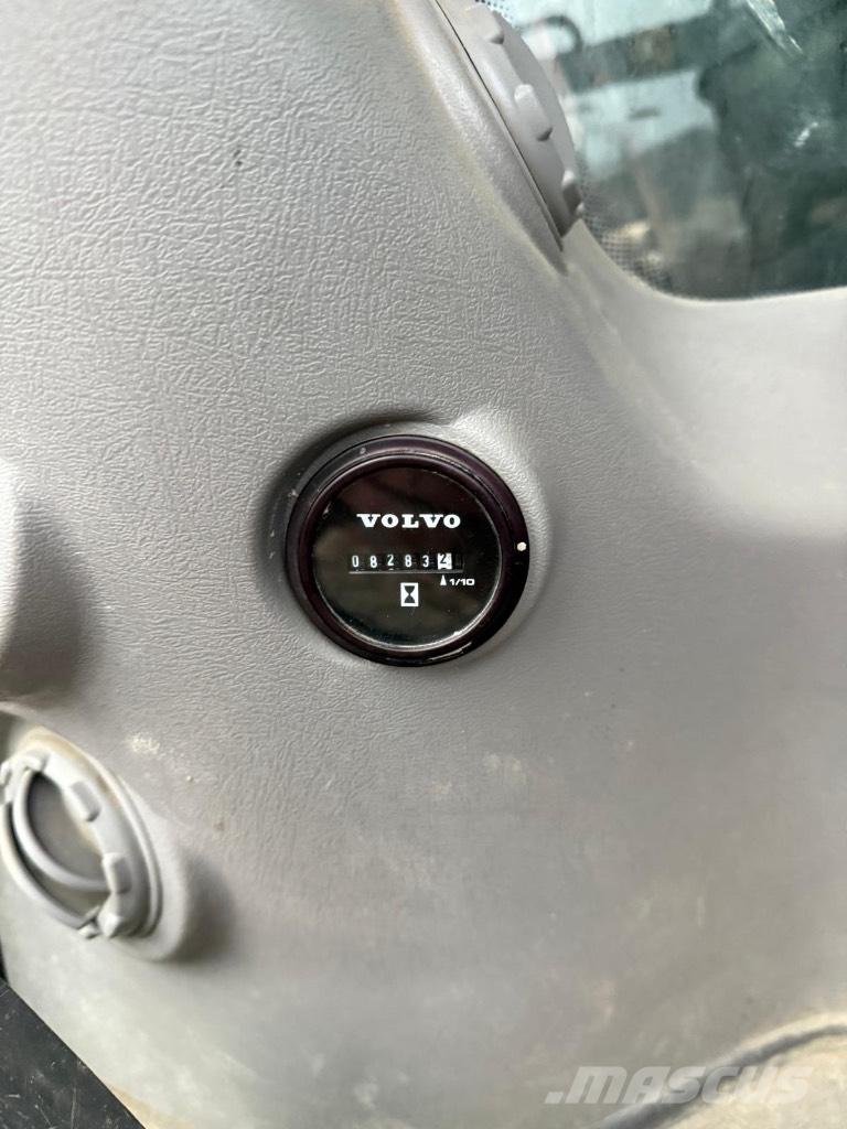 Volvo EC200EL Vikšriniai ekskavatoriai