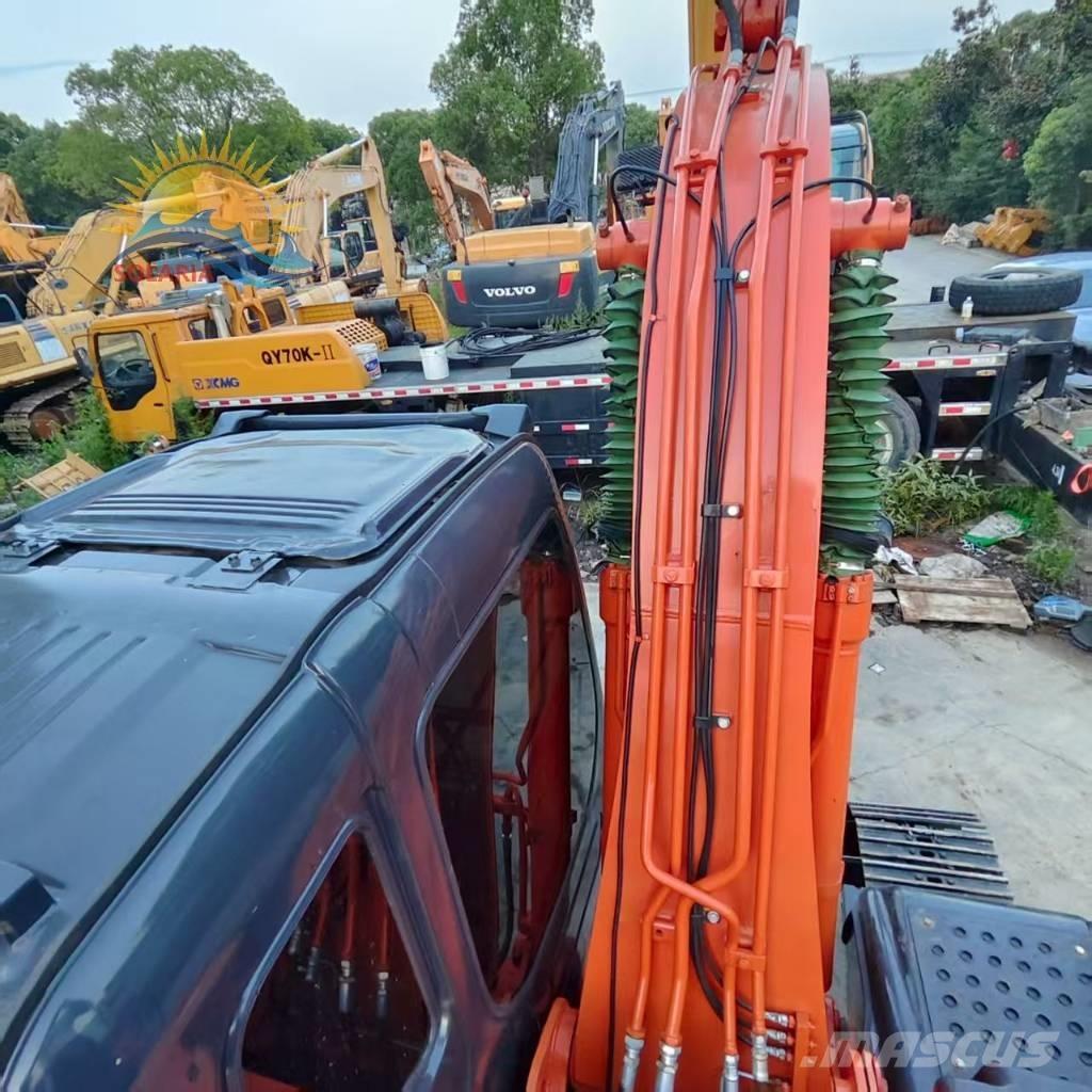 Hitachi ZX 120 Vikšriniai ekskavatoriai