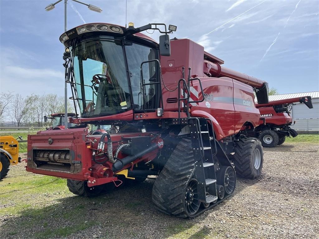 Case IH AF 7240 Derliaus nuėmimo kombainai
