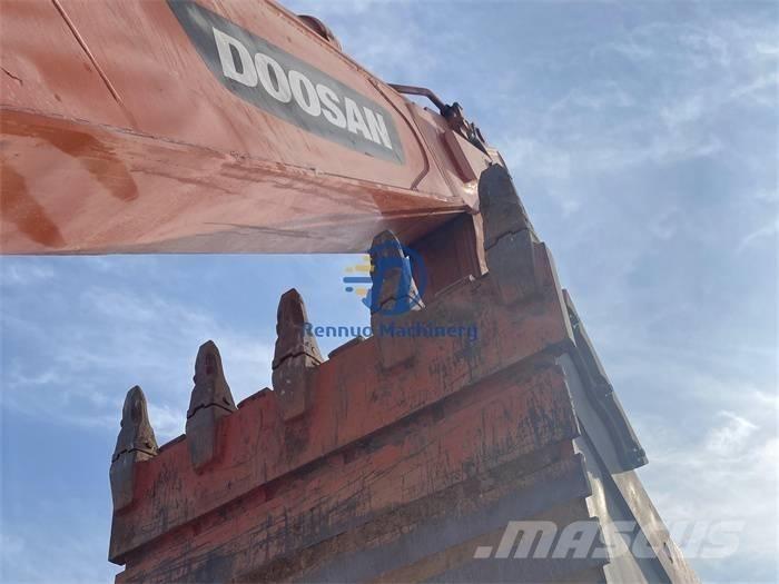 Doosan DX 380 LC Vikšriniai ekskavatoriai